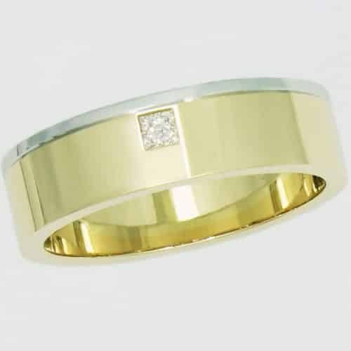 Gold and silver ring with diamond