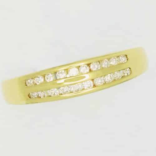 Gold ring with diamond accents