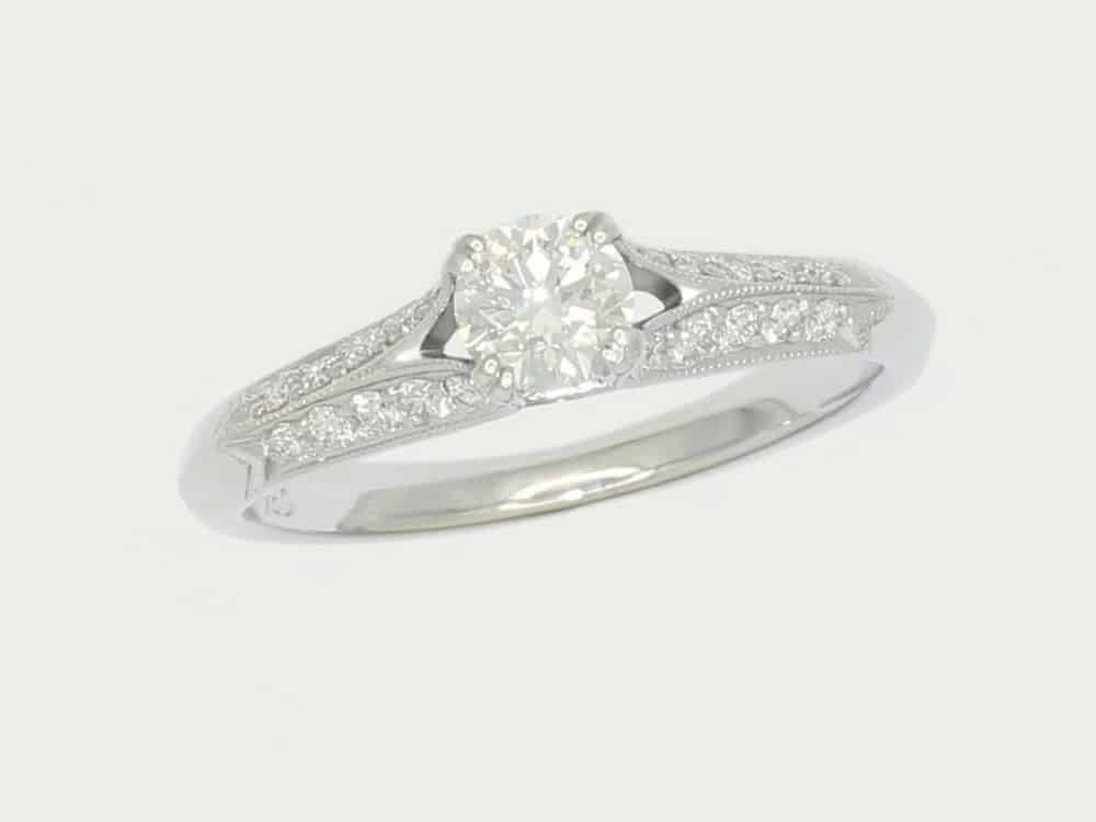 0111522 19 Elegant diamond engagement ring design