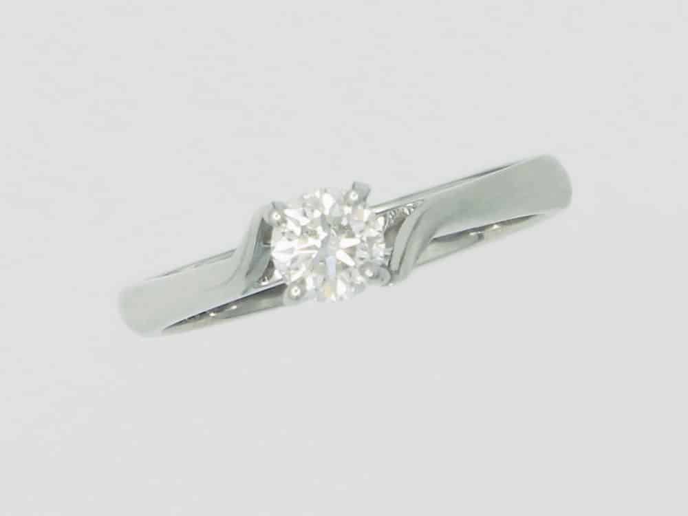 0111828 14 Engagement Rings 0111828