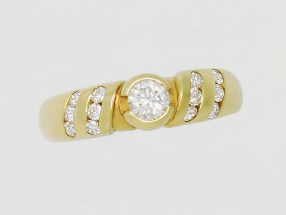 018960 29 Engagement Rings 018960