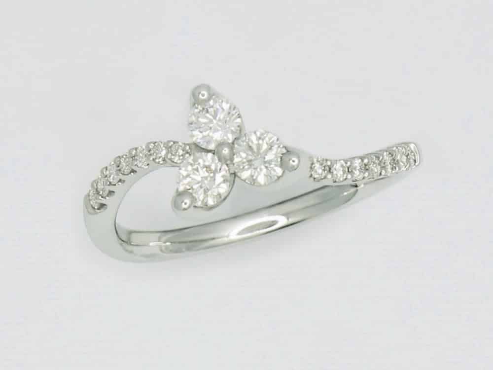 0211424 7 Engagement Rings 0211424